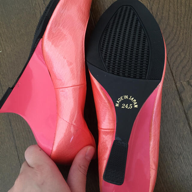 新品未使用のピンクのオープントゥパンプス♡ レディースの靴/シューズ(ハイヒール/パンプス)の商品写真
