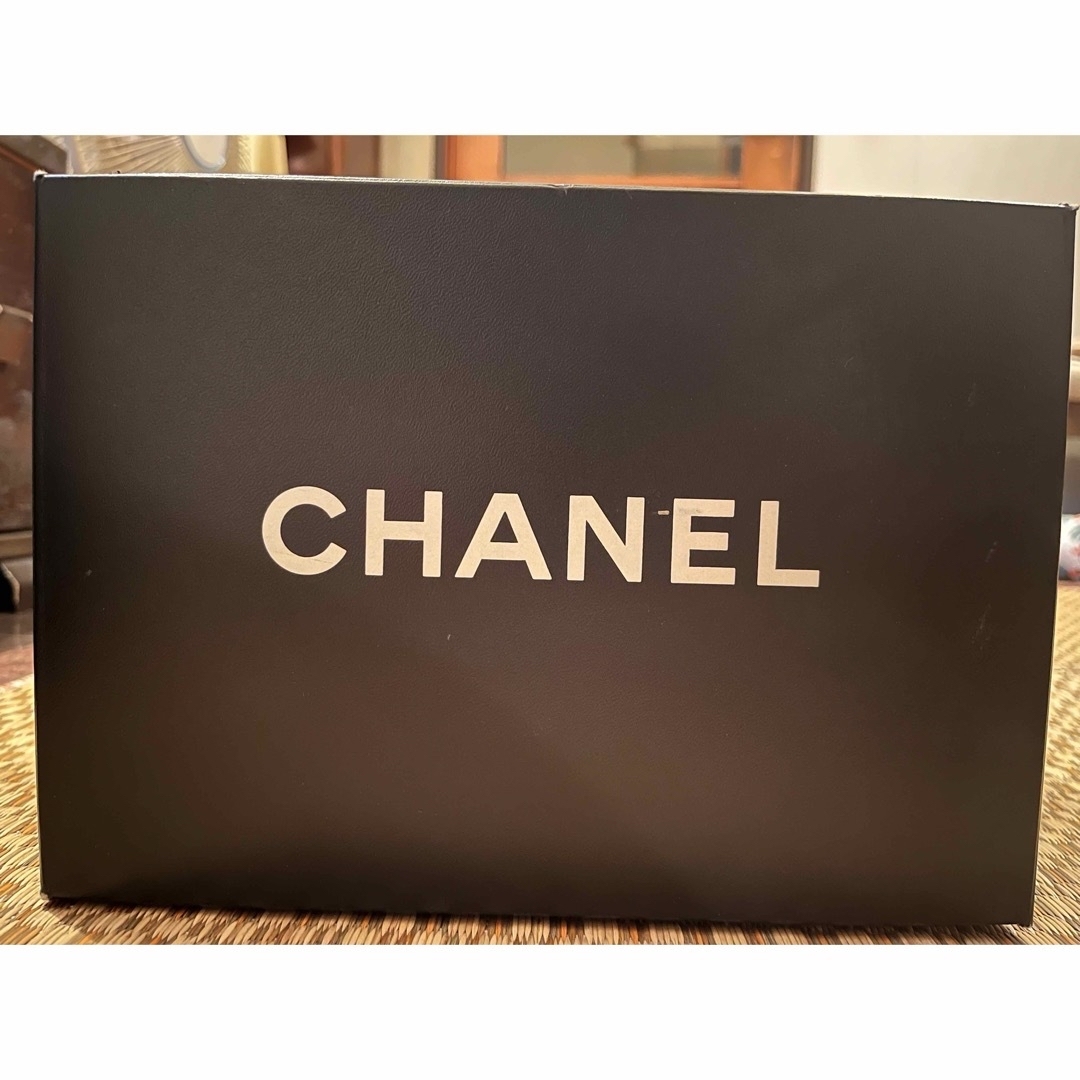 CHANEL(シャネル)の【CHANEL】キャビアスキン バニティバッグ ② レディースのバッグ(ハンドバッグ)の商品写真