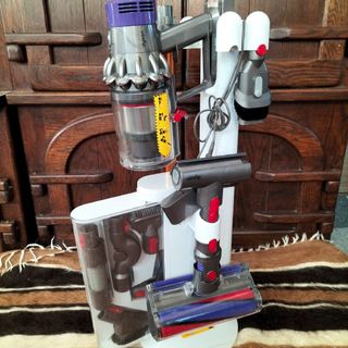 ダイソン(Dyson)のダイソン ＳＶ１２(掃除機)