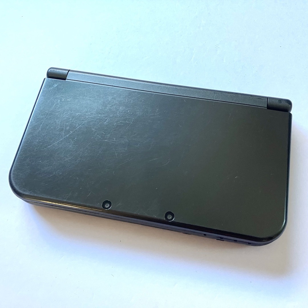 ニンテンドー3DS - 【ソフト付き】NEWニンテンドー3DS LL メタリック