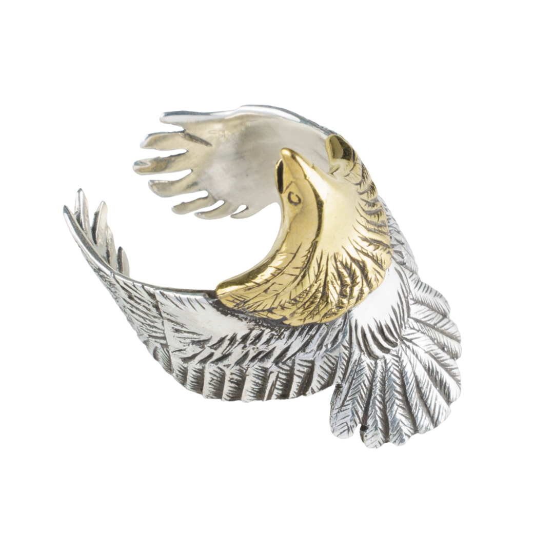 リング　シルバー　ゴールド　鷹　かっこいい メンズのアクセサリー(リング(指輪))の商品写真