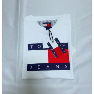 トミーヒルフィガー(TOMMY HILFIGER)の【新品タグ付き】tシャツ TOMMY HILFIGER 150cm (Tシャツ/カットソー)