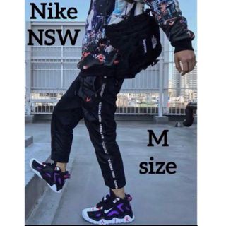 ナイキ(NIKE)のNike ナイキ　NSW クロップド　パンツ　ブラック　M ウーブン パンツ(その他)