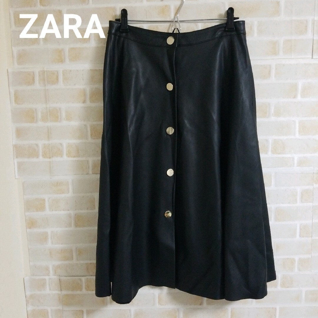 ZARA(ザラ)のZARA 裏起毛フェイクレザースカート レディースのスカート(ひざ丈スカート)の商品写真