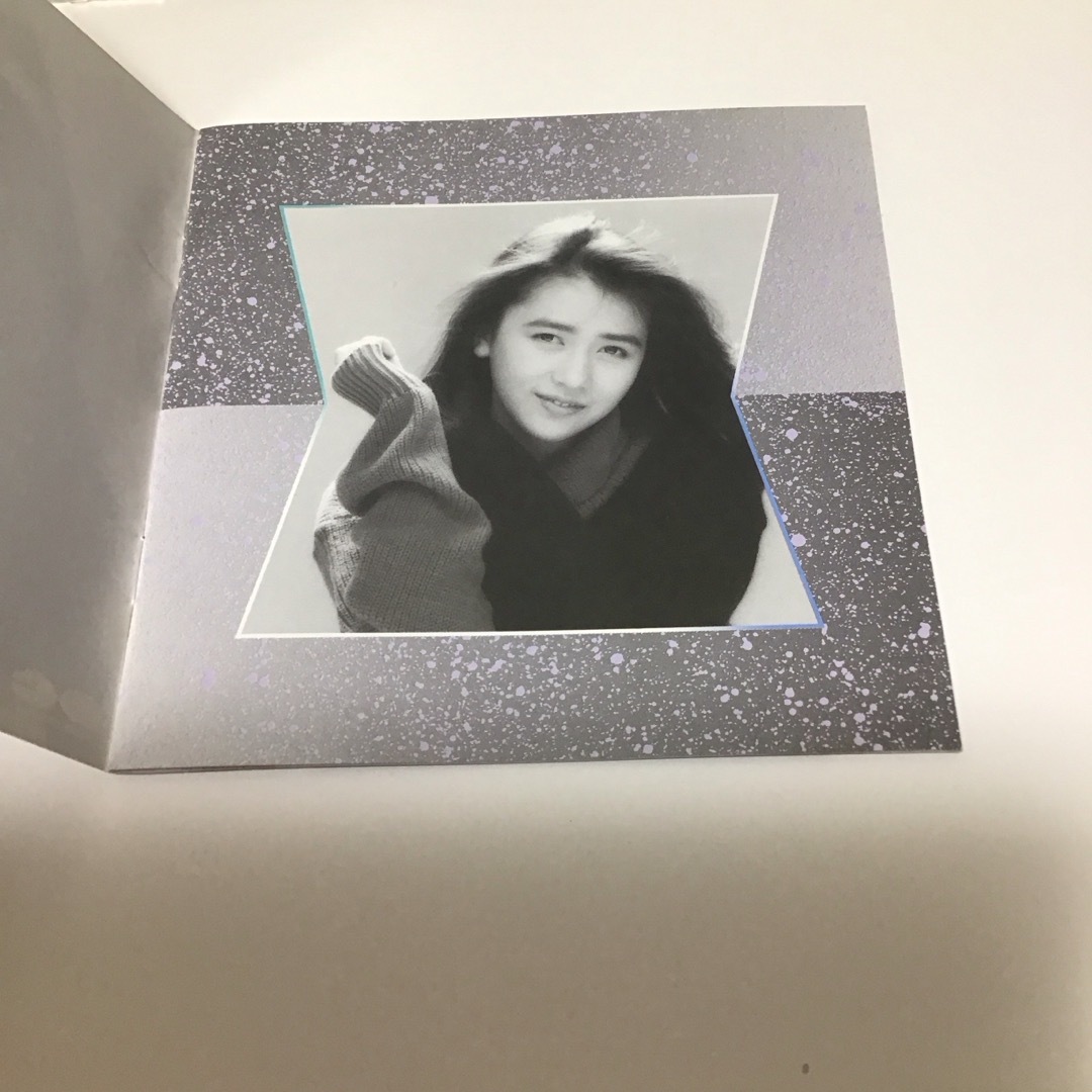 工藤静香　JOY GOLD 限定盤　ミステリアス エンタメ/ホビーのCD(ポップス/ロック(邦楽))の商品写真