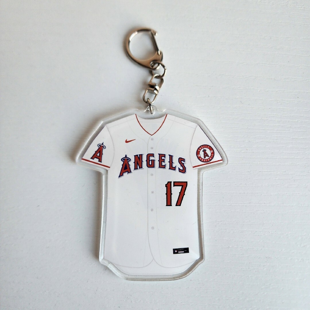 2点セット　新品　大谷翔平　ロサンゼルス・エンゼルス　ユニフォームキーホルダー スポーツ/アウトドアの野球(応援グッズ)の商品写真