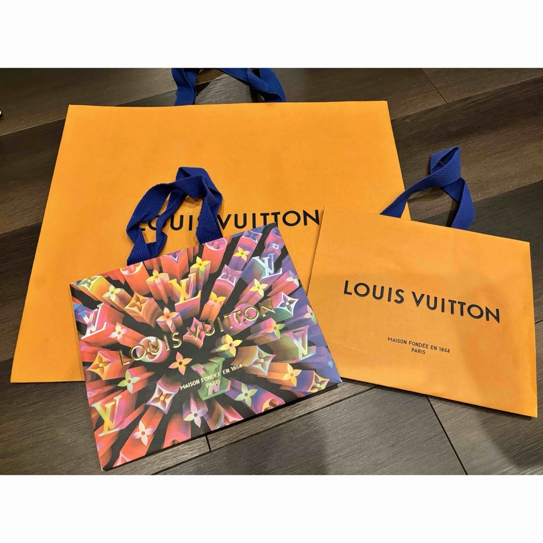 LOUIS VUITTON(ルイヴィトン)のLOUIS VUITTON ショップ袋 レディースのバッグ(ショップ袋)の商品写真