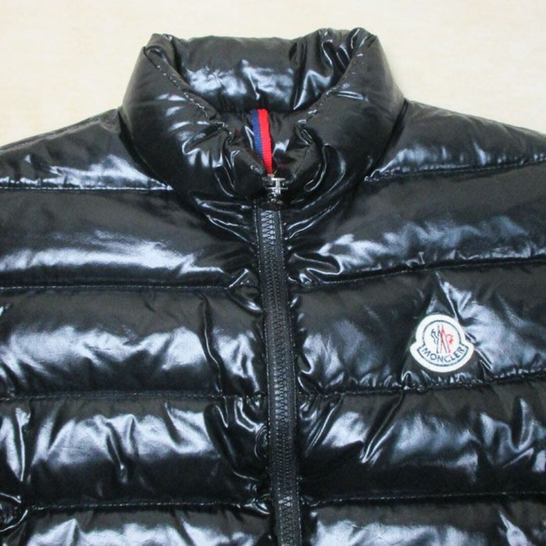 MONCLER(モンクレール)のMONCLER モンクレール ダウンベスト ナイロン サイズ2 ブラック レディースのジャケット/アウター(ダウンベスト)の商品写真