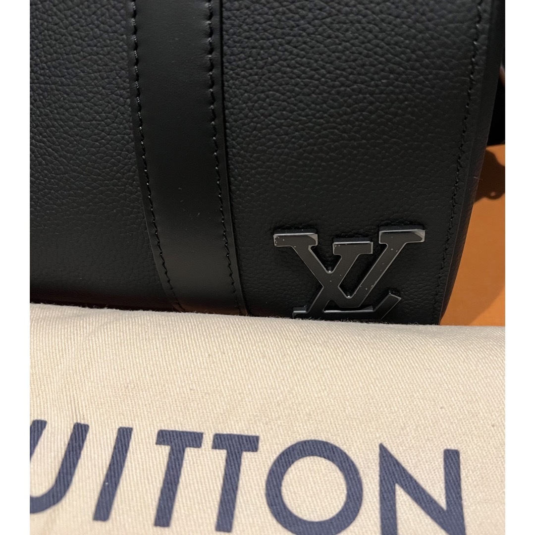 LOUIS VUITTON(ルイヴィトン)の（本日限定価格）louis vuitton シティキーポル メンズのバッグ(ショルダーバッグ)の商品写真