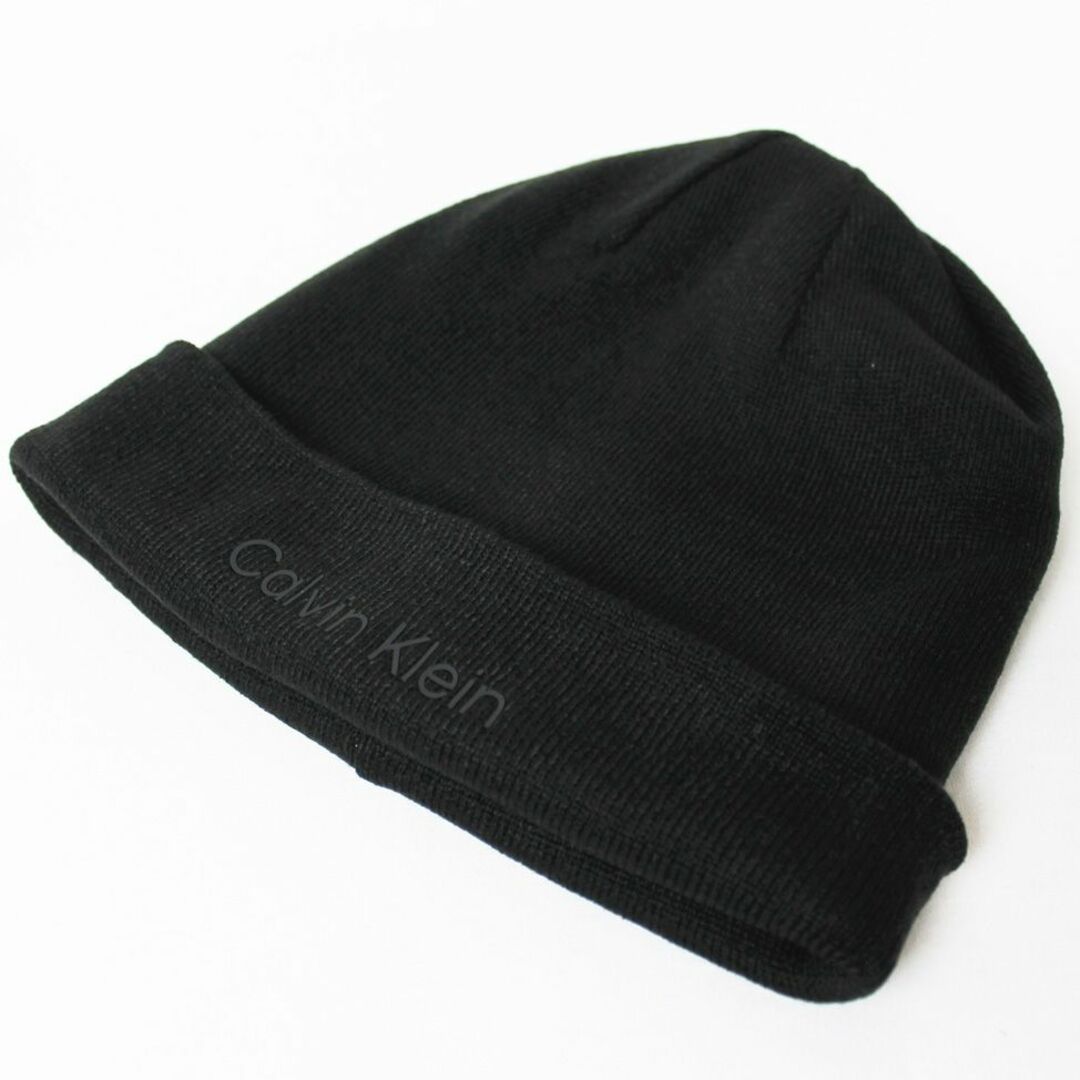 Calvin Klein(カルバンクライン)の新品 Calvin Klein ロゴ リバーシブルニット帽 カーキ メンズの帽子(ニット帽/ビーニー)の商品写真