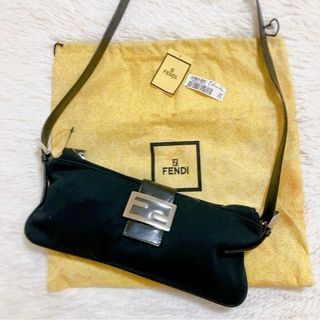 ✨極美品・シール付き✨FENDI マンマバケット ジャージ生地 ブラック