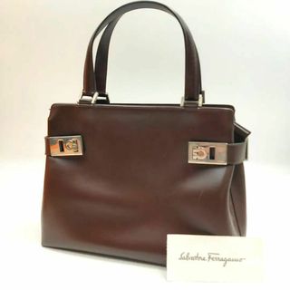 サルヴァトーレフェラガモ(Salvatore Ferragamo)の極美品 Salvatore Ferragamo レザーハンドバッグ ガンチーニ(ハンドバッグ)