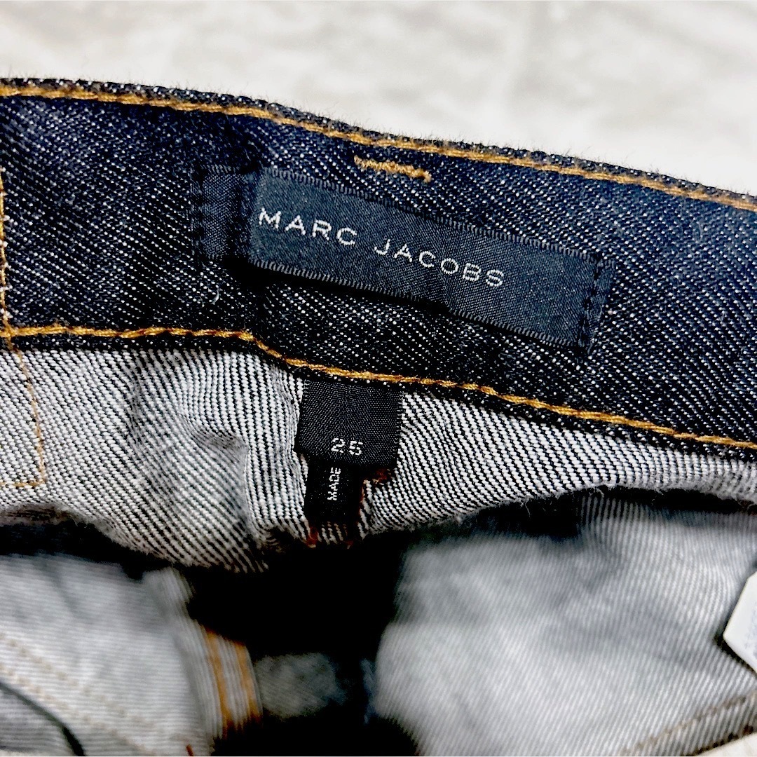 MARC JACOBS(マークジェイコブス)の未使用品 マークジェイコブス MARC JACOBS  ジーンズ  デニム レディースのパンツ(デニム/ジーンズ)の商品写真