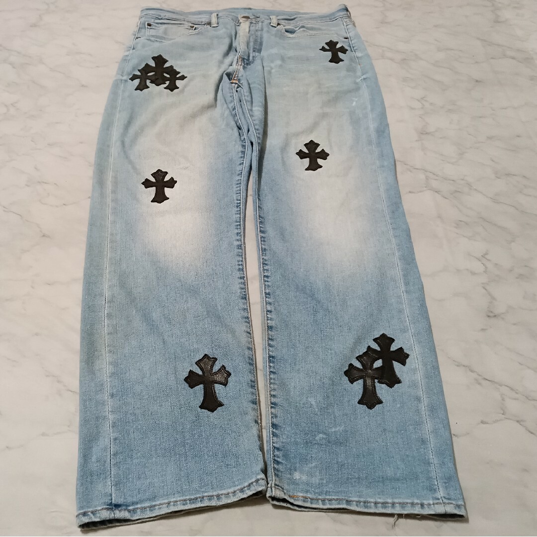 Chrome Hearts(クロムハーツ)のLevi's 505（W36 / 94cm）クロスパッチカスタム メンズのパンツ(デニム/ジーンズ)の商品写真