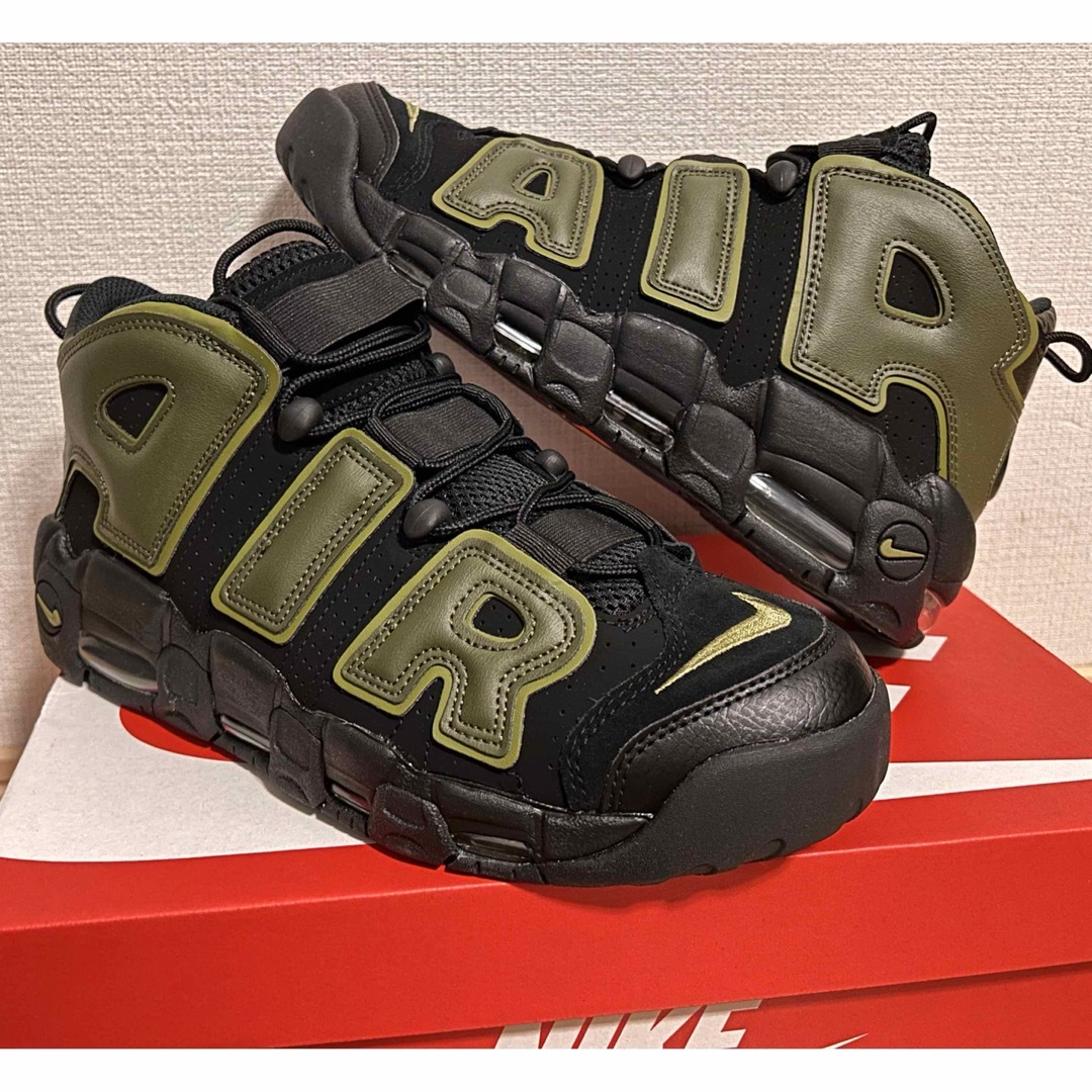 NIKE(ナイキ)のNIKE AIR MOREUPTEMPO モアアップテンポ DH8011 001 メンズの靴/シューズ(スニーカー)の商品写真