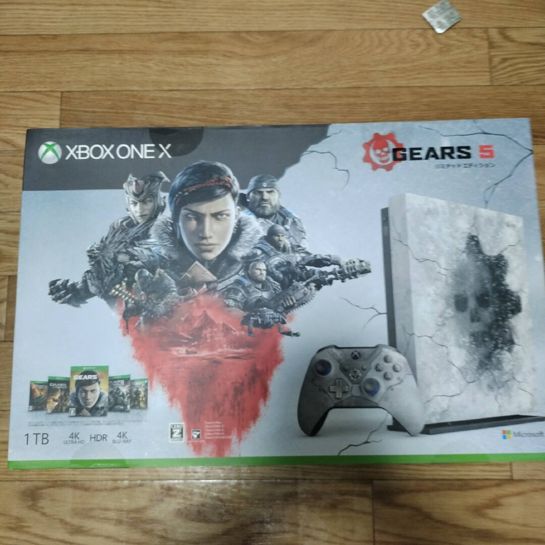 Microsoft Xbox One X GEARS 5 リミテッド エディショFMP-00145