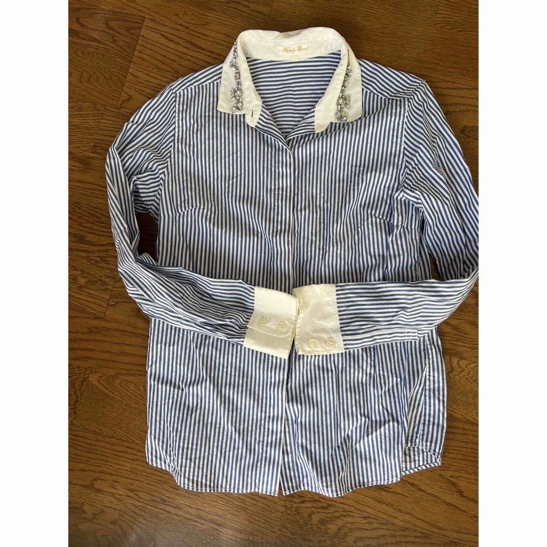 ビジュー付きシャツ レディースのトップス(シャツ/ブラウス(長袖/七分))の商品写真