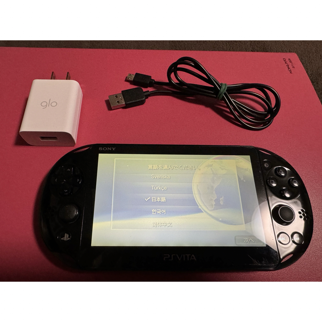 PlayStation Vita(プレイステーションヴィータ)のvita   ブラック　3番 エンタメ/ホビーのゲームソフト/ゲーム機本体(携帯用ゲーム機本体)の商品写真