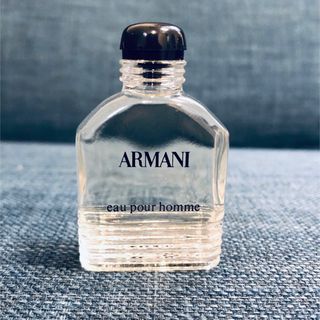 Armani - 人気　ミニ　メンズ香水　アルマーニ　プールオム　オーデトワレ　5ml