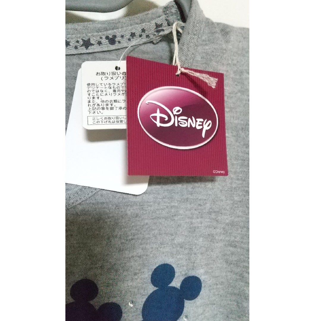 Disney(ディズニー)のレディースTシャツ半袖  ディズニー  ラインストーン  ライトグレー 新品 レディースのトップス(Tシャツ(半袖/袖なし))の商品写真