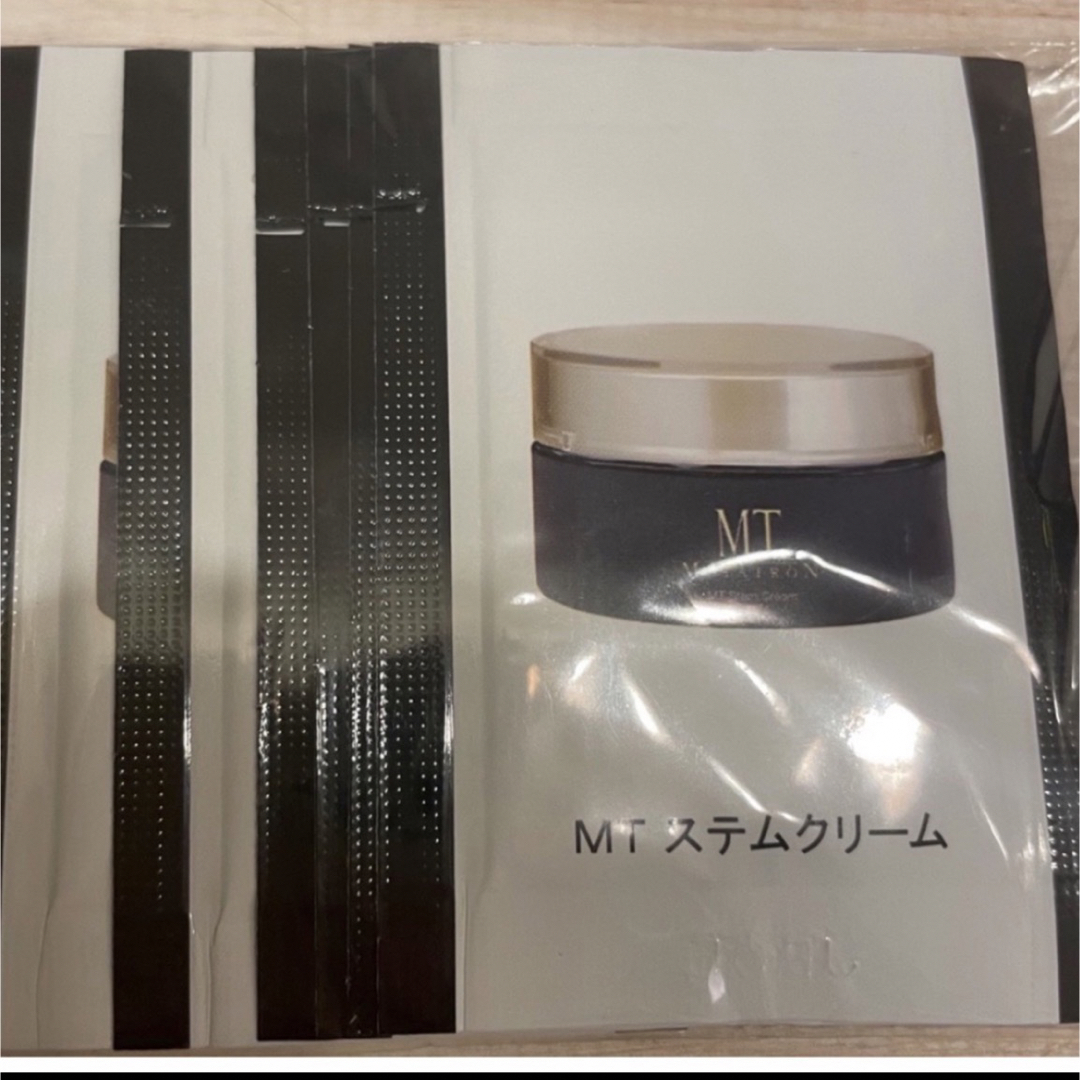 MT METATRON(エムティメタトロン)のステムクリーム　10包 コスメ/美容のスキンケア/基礎化粧品(フェイスクリーム)の商品写真