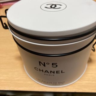 シャネル(CHANEL)のCHANELNo5  ザ　バス　タブレットの缶のみ(バスグッズ)