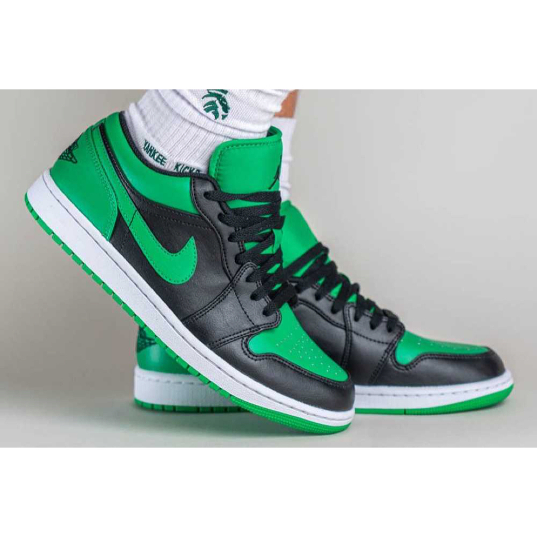NIKE - ナイキ エアジョーダン1 グリーン 緑 26.0㎝の通販 by NIKE - ナイキ エアジョーダン1 グリーン 緑 26.0㎝の通販 by