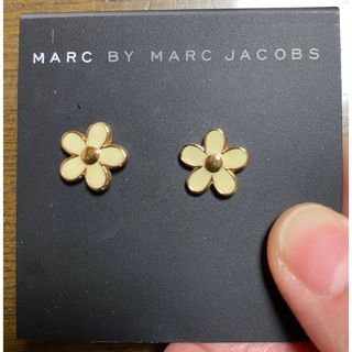 マークバイマークジェイコブス(MARC BY MARC JACOBS)のマークバイマークジェイコブズ　デイジーピアス(ピアス)