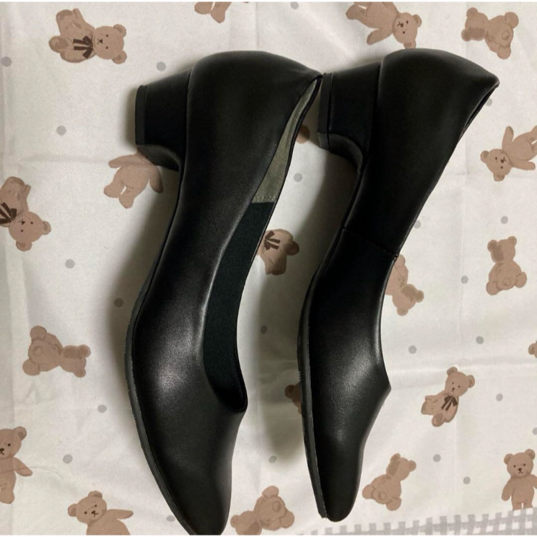 【まい様専用】パンプス 23.5cm ブラック ヒール3cm レディースの靴/シューズ(ハイヒール/パンプス)の商品写真