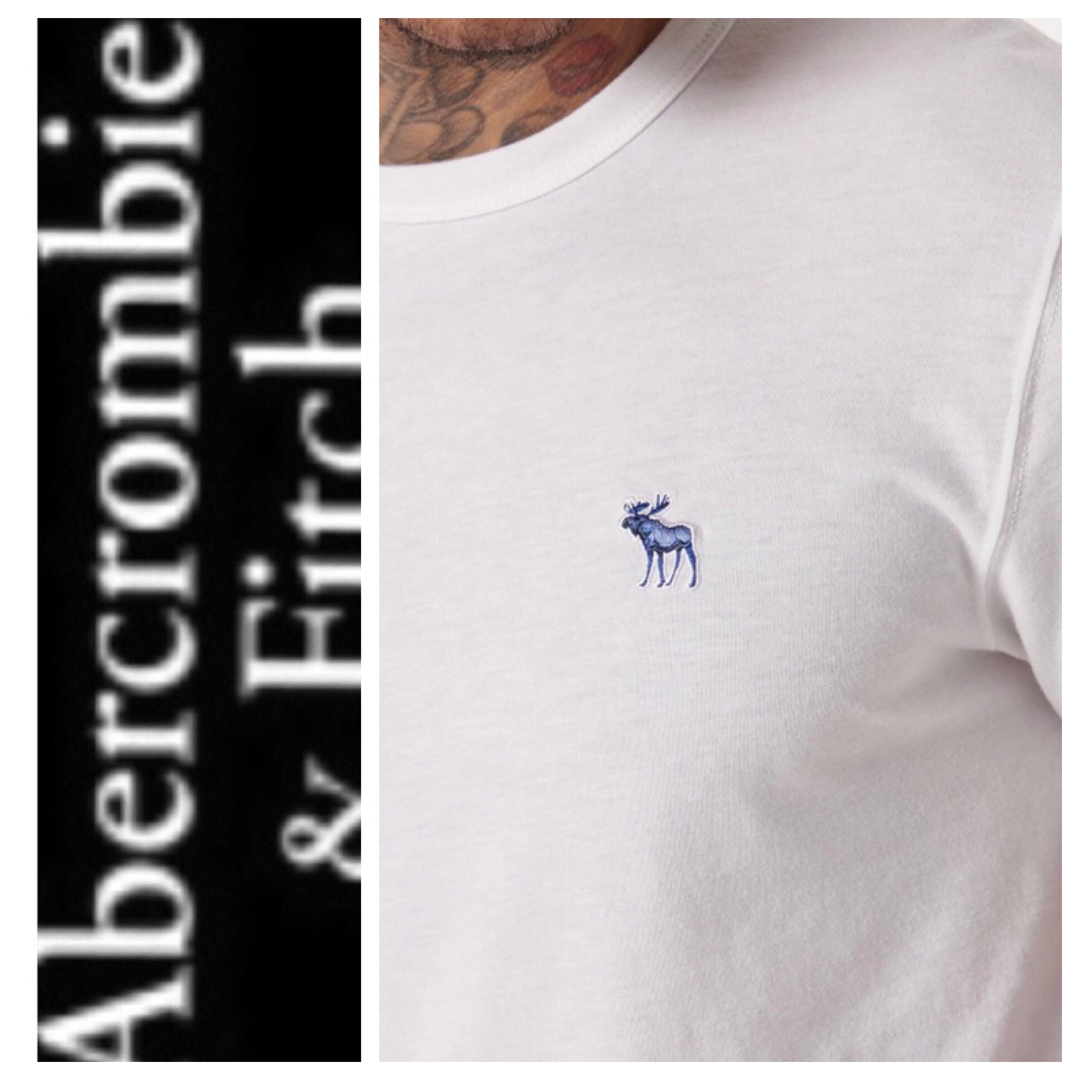 Abercrombie&Fitch(アバクロンビーアンドフィッチ)のXL◎新品正規品◎アバクロ◎Abercrombie&Fitch◎Tシャツ◎送料込 メンズのトップス(Tシャツ/カットソー(半袖/袖なし))の商品写真