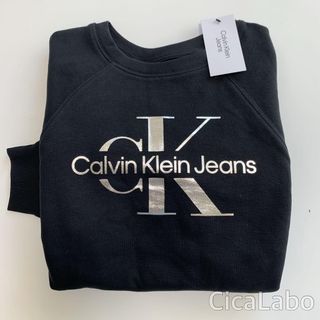 カルバンクライン(Calvin Klein)の【新品】カルバンクライン ジーンズ スウェット トレーナー ブラック M(トレーナー/スウェット)