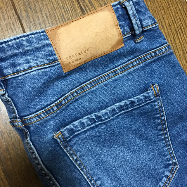 ZARA(ザラ)のZARA スキニー レディースのパンツ(デニム/ジーンズ)の商品写真