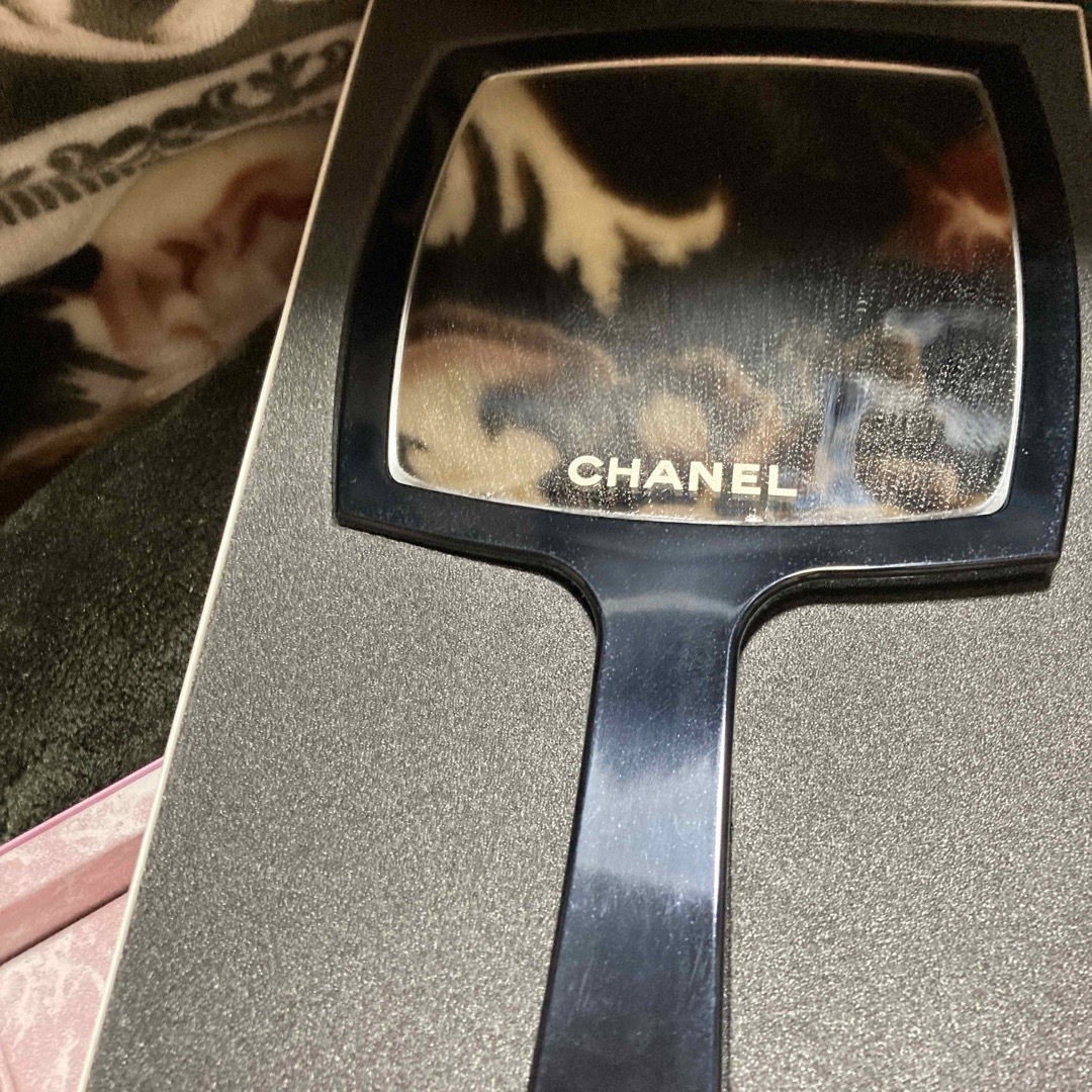 CHANEL(シャネル)のCHANEL 非売品　手鏡 レディースのファッション小物(ミラー)の商品写真