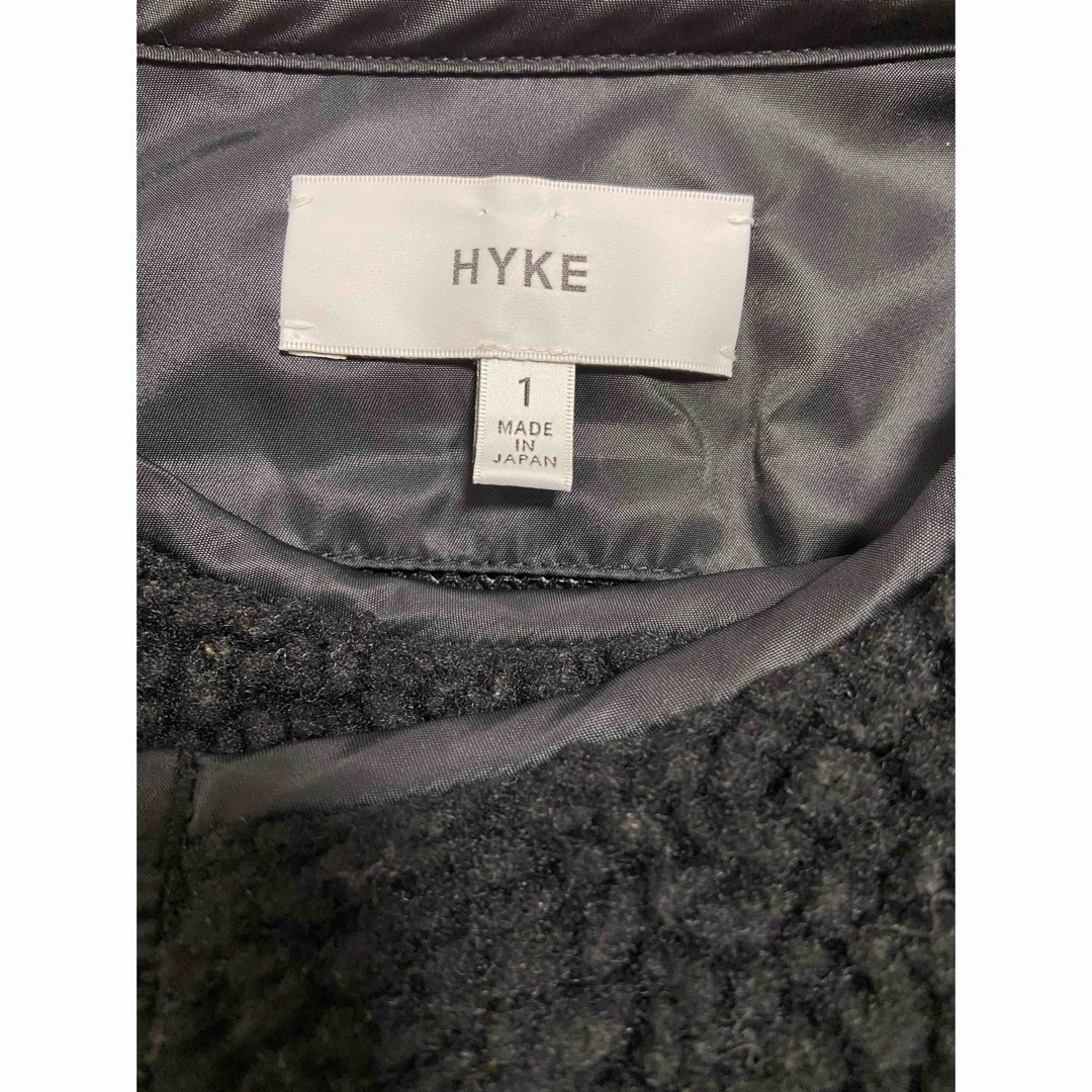 HYKE(ハイク)のHYKE ハイク　ボアロングコード　ブラック レディースのジャケット/アウター(ロングコート)の商品写真