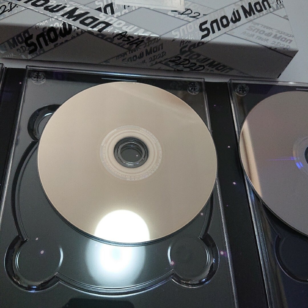 Snow Man(スノーマン)のSnow　Man　ASIA　TOUR　2D．2D．（初回盤）Blu-ray エンタメ/ホビーのDVD/ブルーレイ(ミュージック)の商品写真