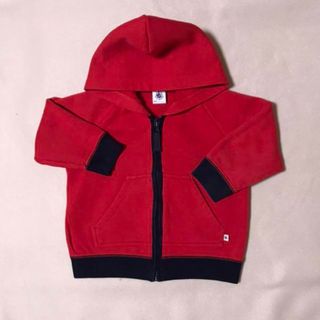 プチバトー(PETIT BATEAU)のプチバトー  パーカー　赤　80(ジャケット/上着)