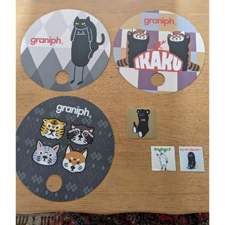 グラニフ(Design Tshirts Store graniph)のグラニフ　うちわ、ステッカー　セット(キャラクターグッズ)