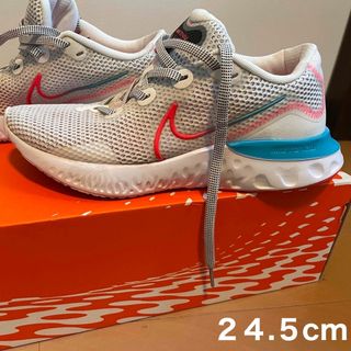 ナイキ(NIKE)のNIKE RENEW RUN(スニーカー)