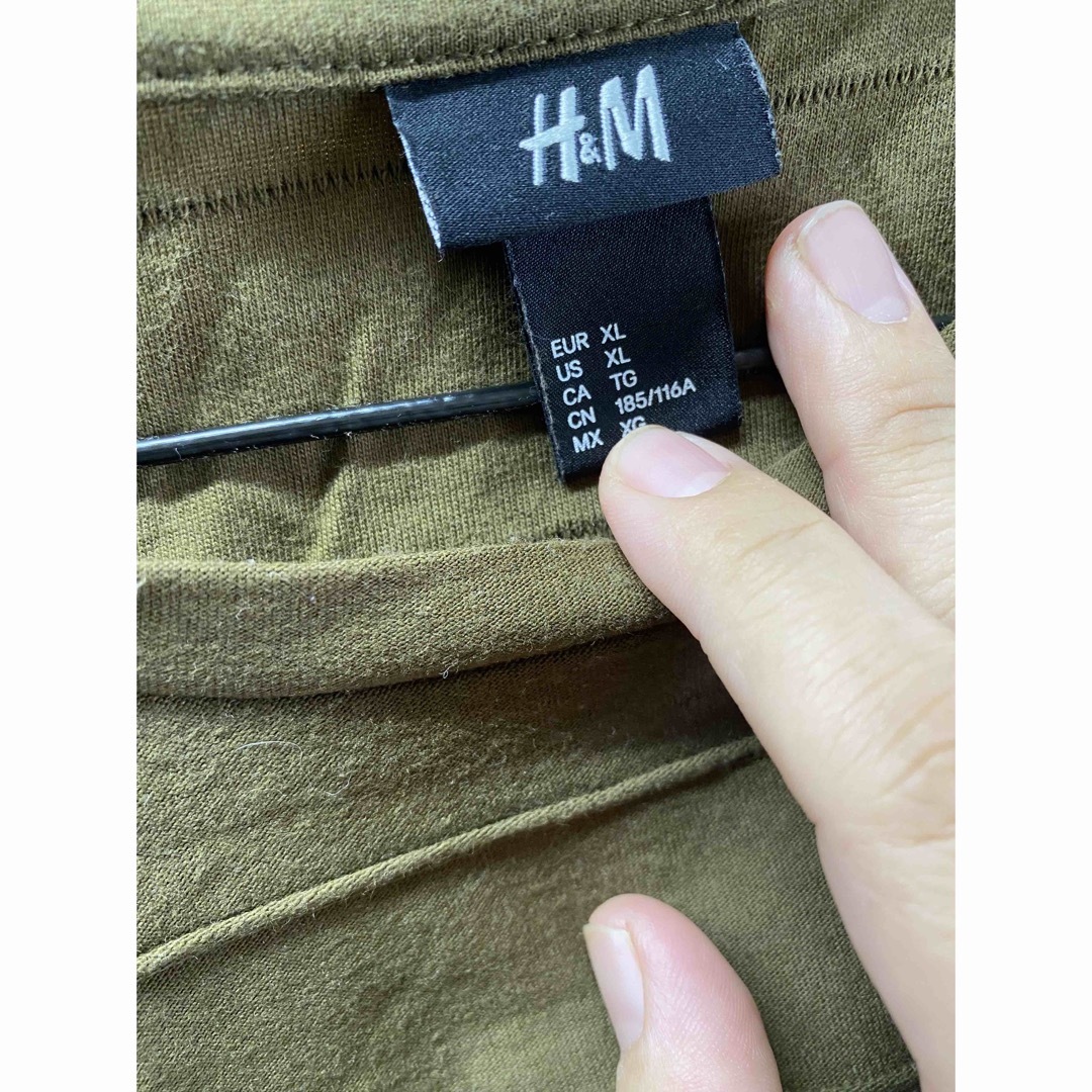 H&M(エイチアンドエム)のメンズ 大きい服　エイチアンドエム　H&M 半袖　Tシャツ　XL メンズのトップス(Tシャツ/カットソー(半袖/袖なし))の商品写真