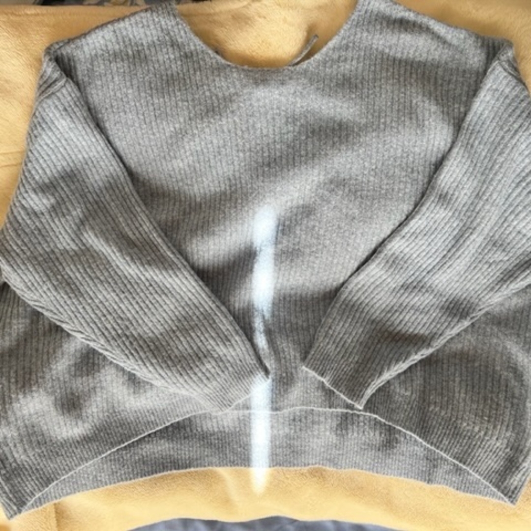 【Lumier】バックオープンリブ編みニット レディースのトップス(ニット/セーター)の商品写真