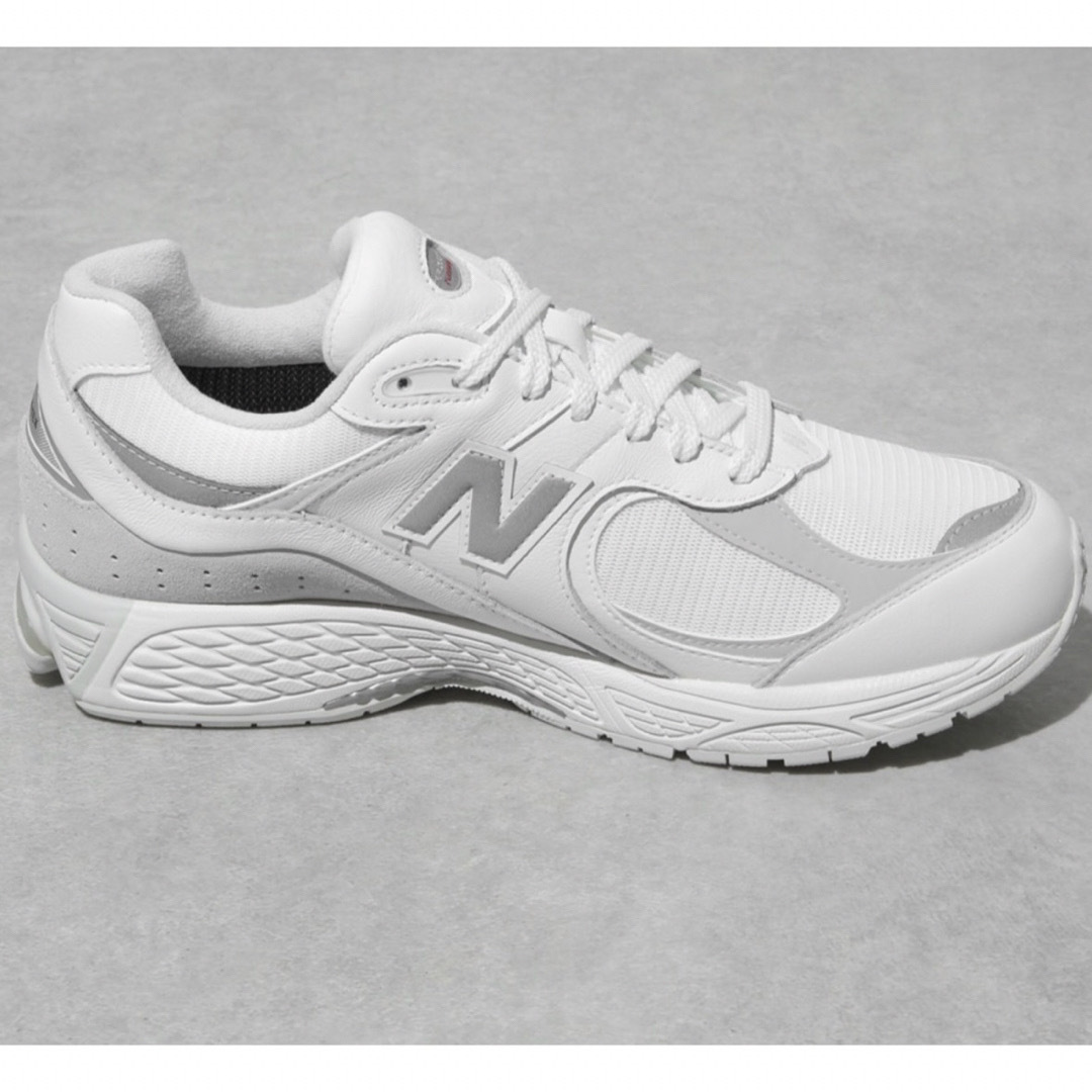 New Balance(ニューバランス)の【新品】ニューバランス　M2002RXM ゴアテックス　白　 28センチ メンズの靴/シューズ(スニーカー)の商品写真