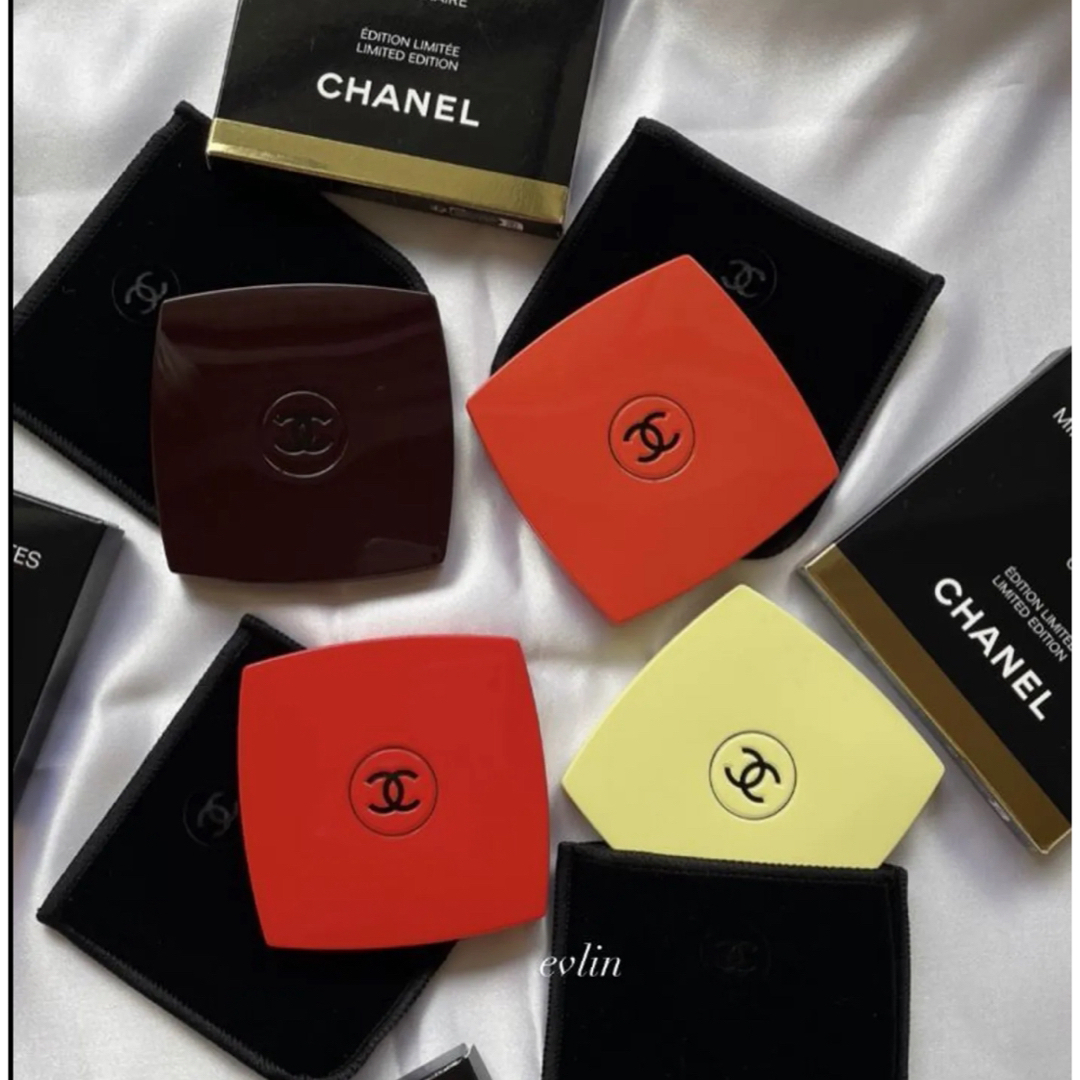 CHANEL(シャネル)の【新品未使用】CHANEL  限定　カラー コード ミラーコンパクト レディースのファッション小物(ミラー)の商品写真