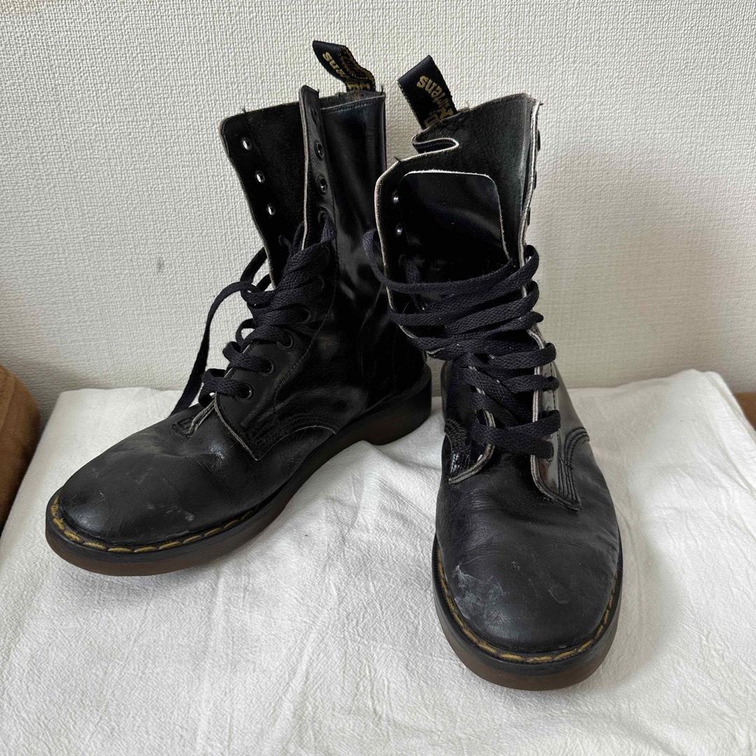 Dr.Martens(ドクターマーチン)のVintageドクターマーチン10ホールブーツMade in ENGLAND  レディースの靴/シューズ(ブーツ)の商品写真