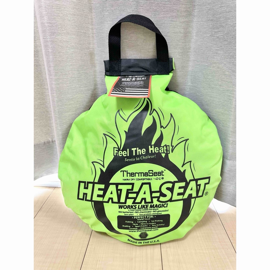 未使用 ThermaSeat サーマーシート HEAT-A-SEAT グリーン スポーツ/アウトドアのアウトドア(テーブル/チェア)の商品写真