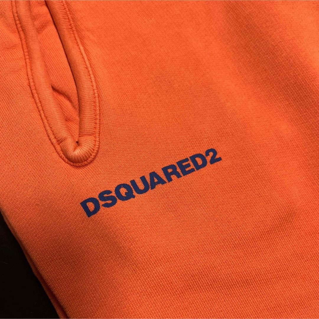 DSQUARED2(ディースクエアード)のdsquared  14Y スエット半パン キッズ/ベビー/マタニティのキッズ服男の子用(90cm~)(パンツ/スパッツ)の商品写真