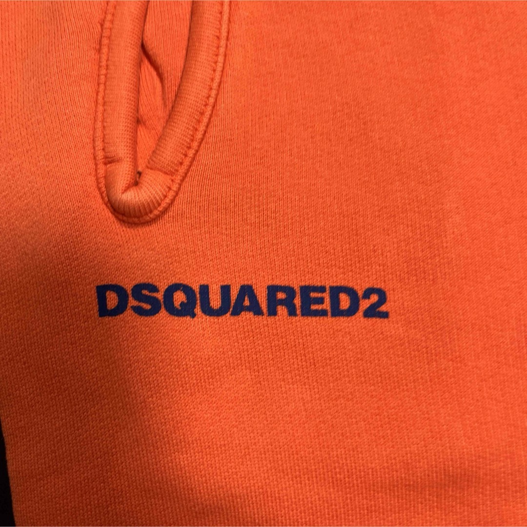 DSQUARED2(ディースクエアード)のdsquared  14Y スエット半パン キッズ/ベビー/マタニティのキッズ服男の子用(90cm~)(パンツ/スパッツ)の商品写真