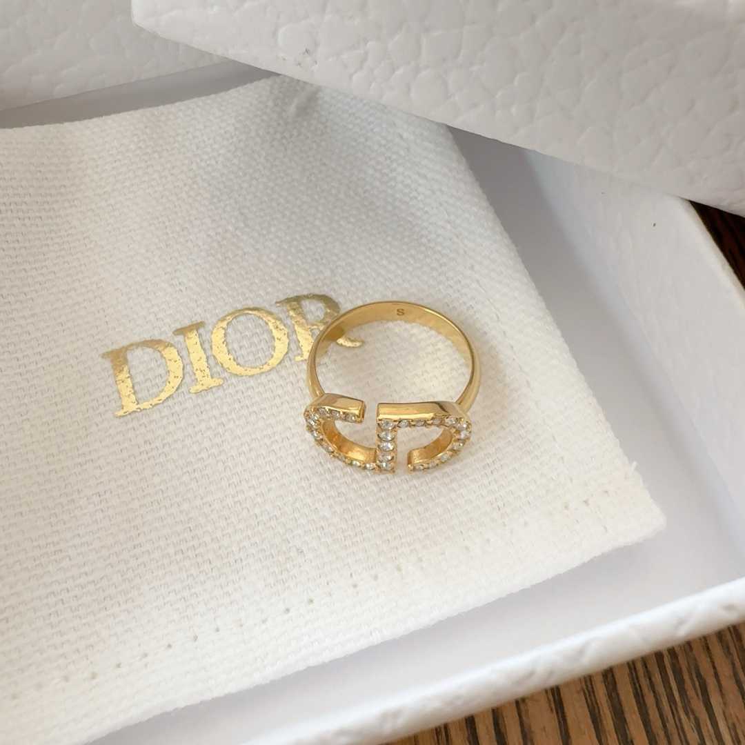 Dior(ディオール)のDior PETIT CD リング S 10号 レディースのアクセサリー(リング(指輪))の商品写真