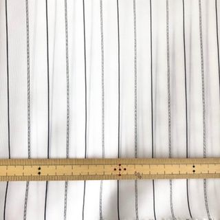 黒×ラメのボーダー柄/ストライプ裏地(ブラック×銀ラメ/白)105巾×4m 生地(生地/糸)
