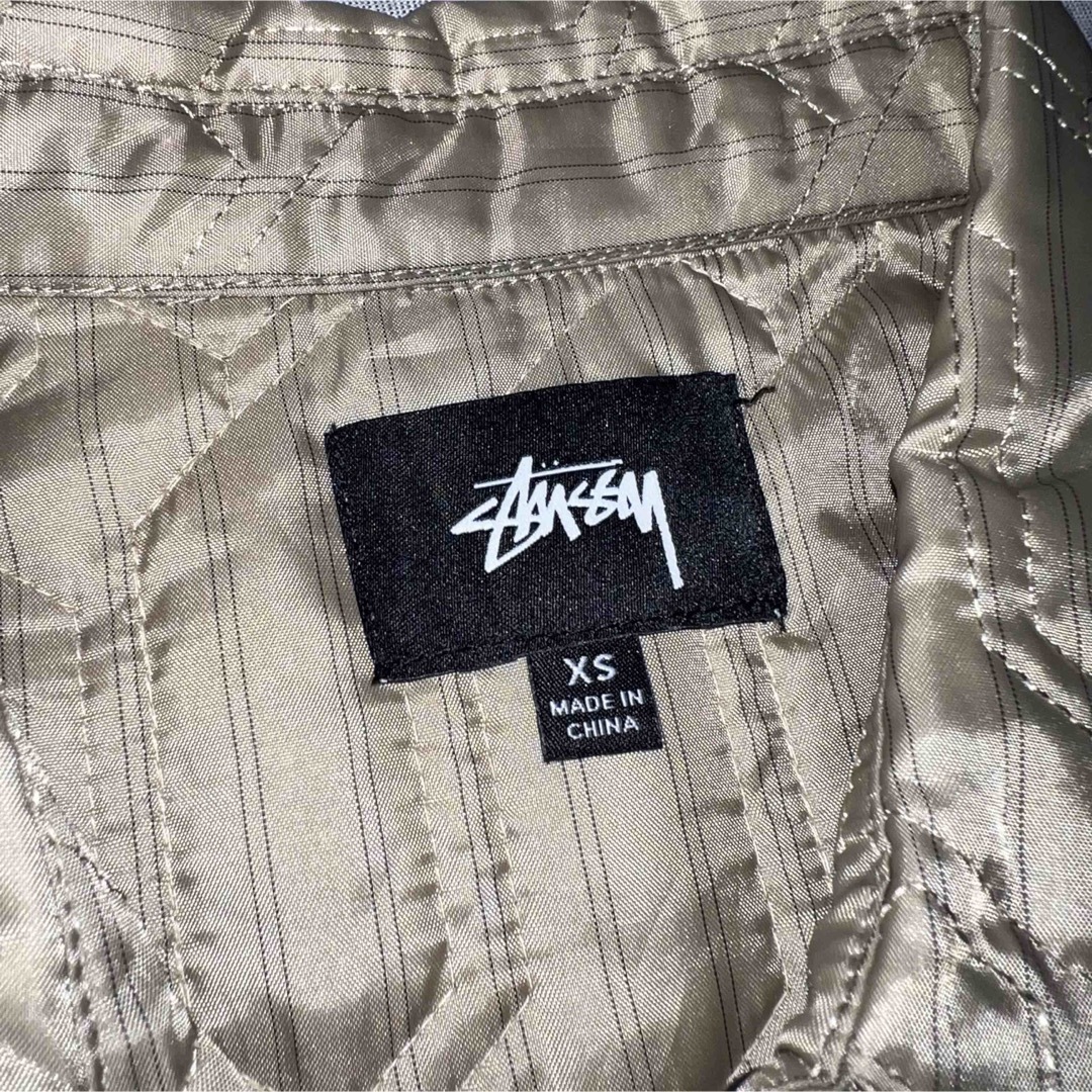STUSSY(ステューシー)の【美品】STUSSY キルティング　シャツジャケット XS メンズのジャケット/アウター(ブルゾン)の商品写真