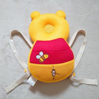 クマノプーサン(くまのプーさん)の【美品】転倒防止クッション　くまのプーさん(その他)